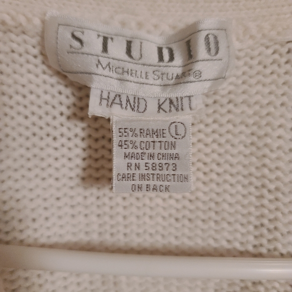 Michelle Stuart Studio vintage hand knit floral sweater.  large - Picture 3 of 6